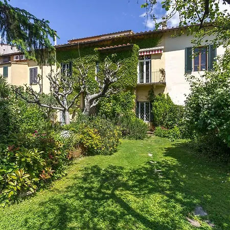 Casa Gabriella Apartment *